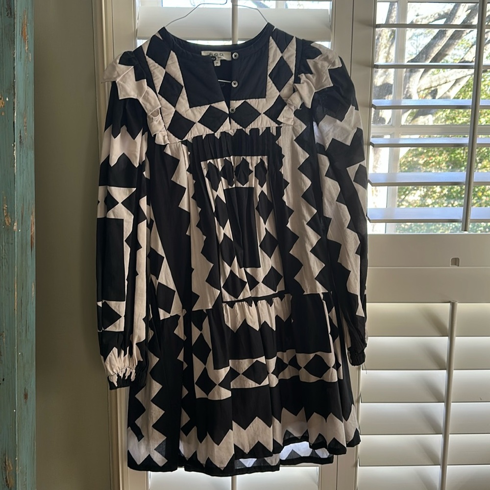 Sea black and off white short dress